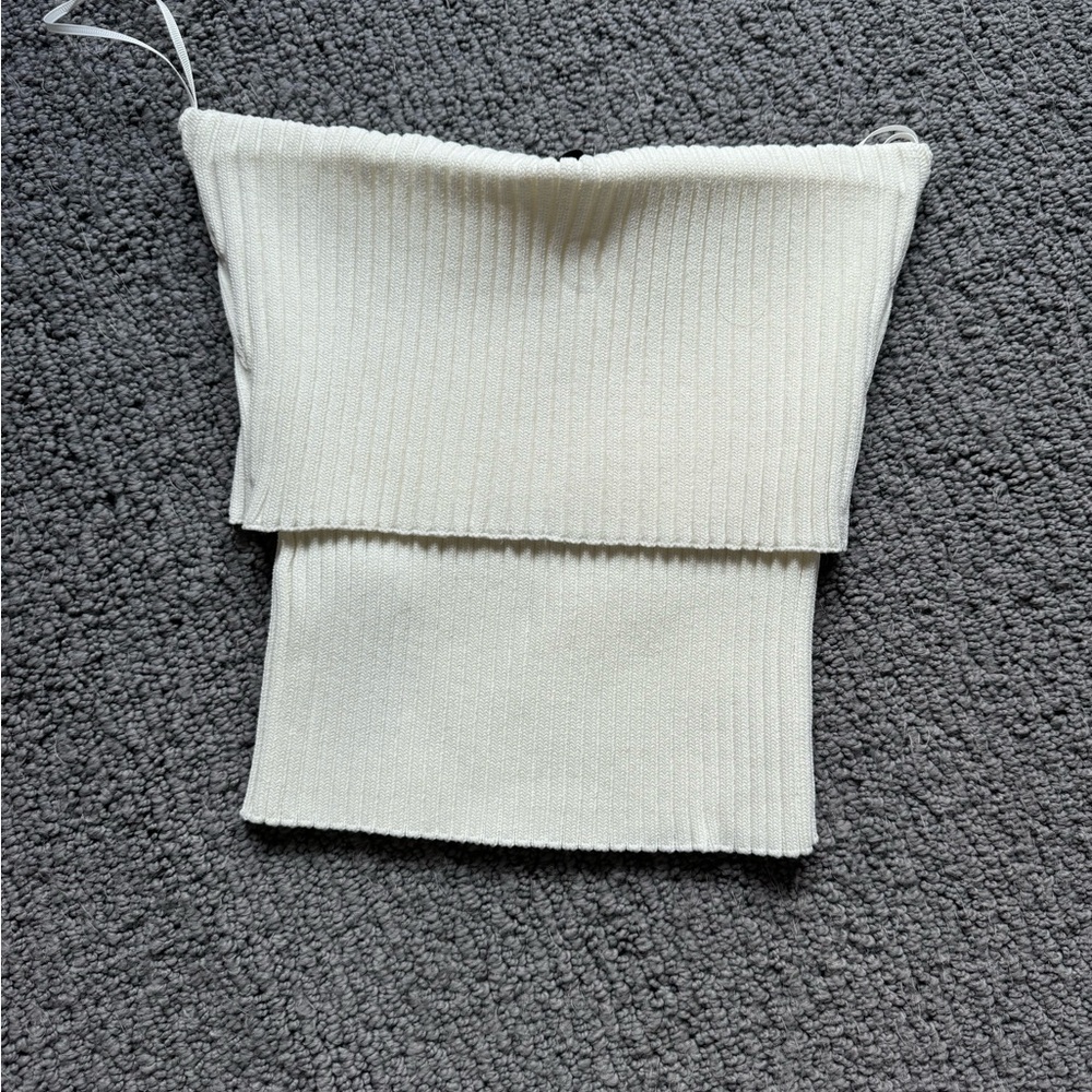 Zara white tube top top size M NEVER WORN
